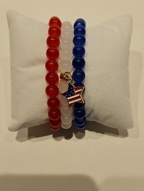 Patriotic Red White Blue 8mm Glass Beaded Bracelet Set w/Star Charm
